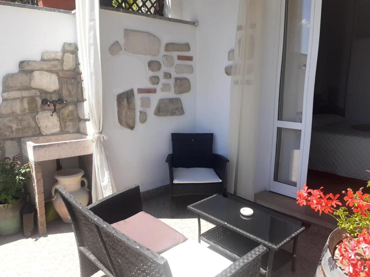 גאבי B&B Borgo Cortese מראה חיצוני תמונה