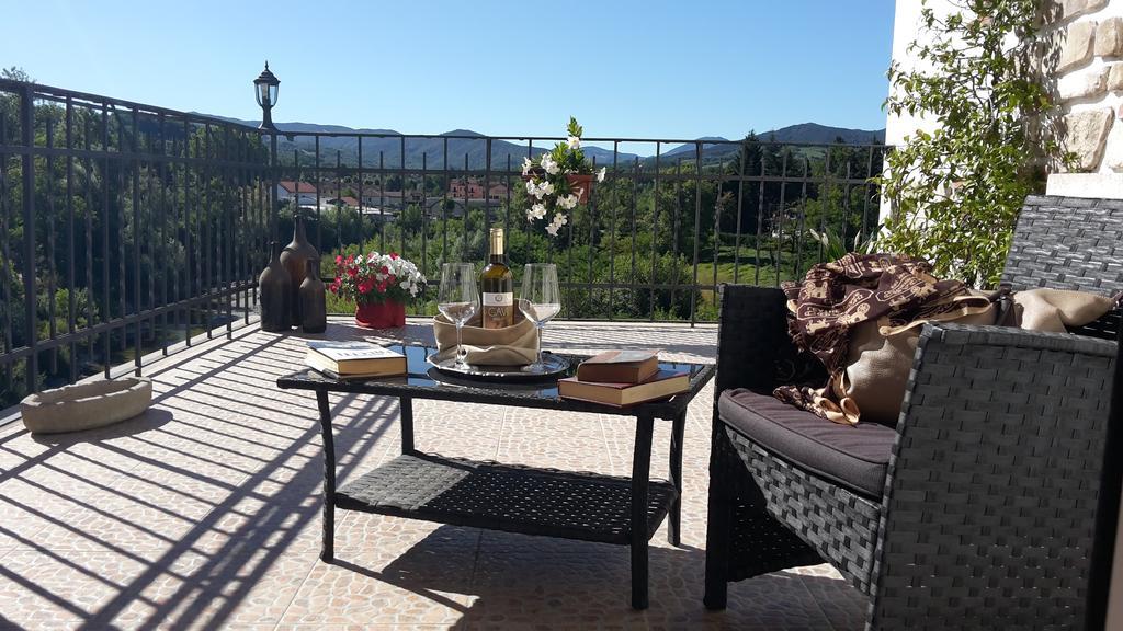 גאבי B&B Borgo Cortese מראה חיצוני תמונה